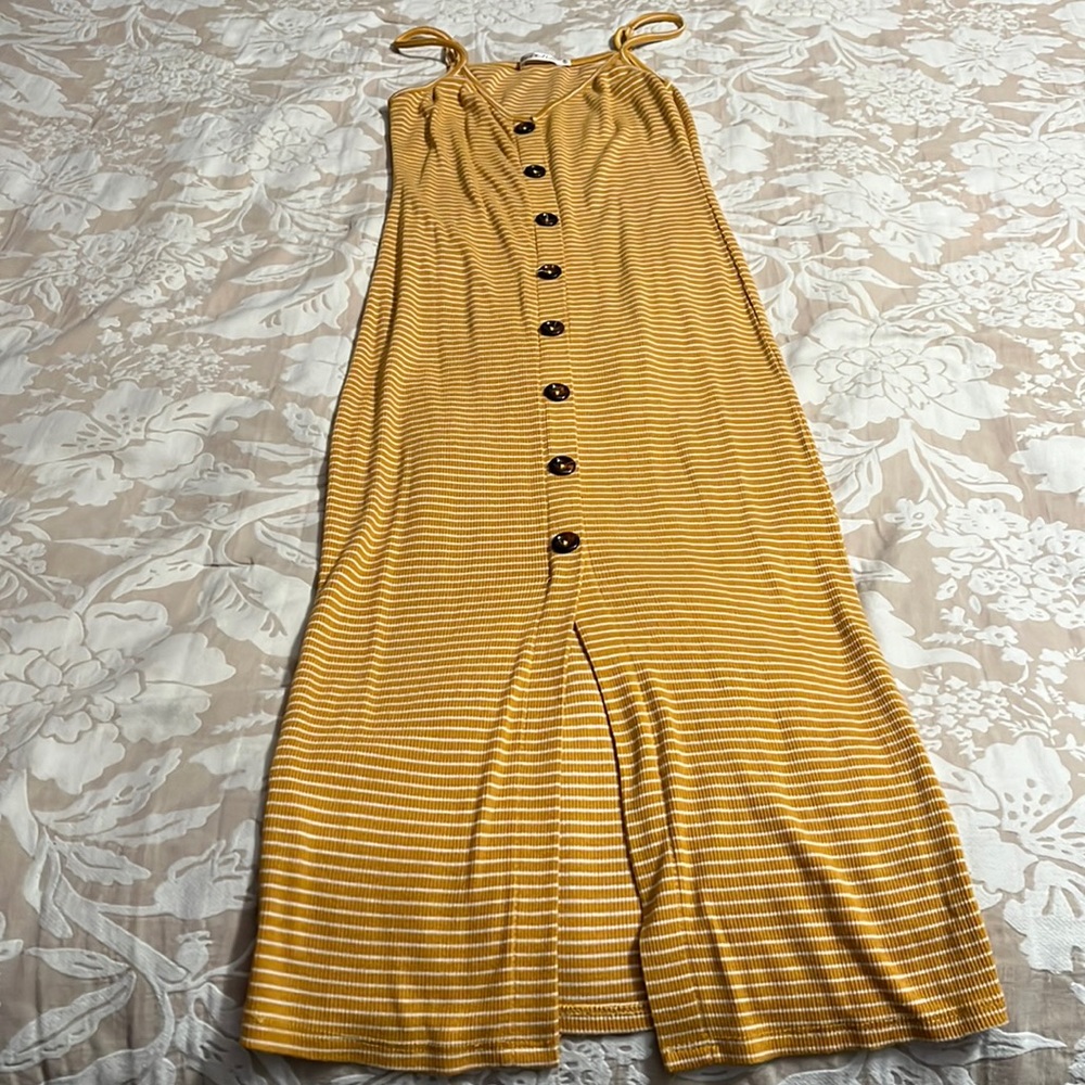 Women’s maxi dress